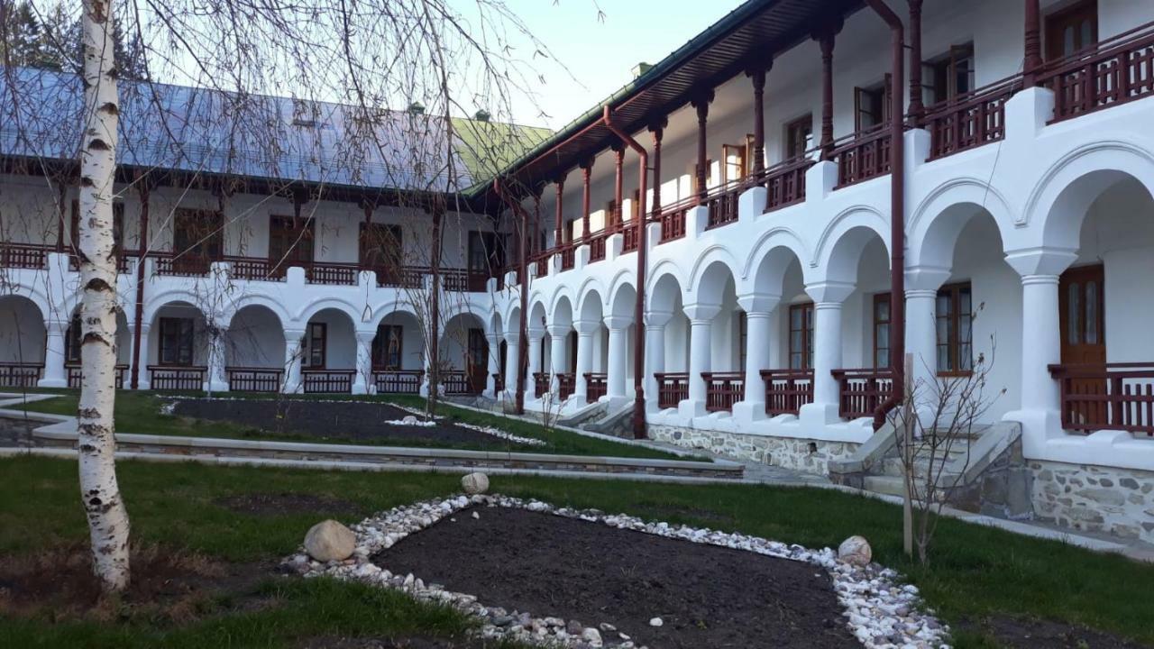 Casa La Agapia住宿加早餐旅馆 外观 照片